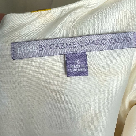 Luxe By Carmen Marc Valvo Yellow White Textured Floral Print Sleeveless Dress 10 - Picture 7 of 9